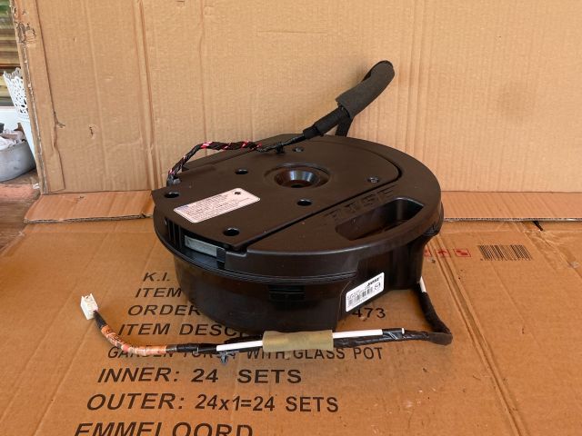 bontott MAZDA 6 Mélynyomó Hangszóró