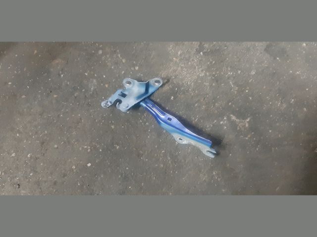 bontott MAZDA 6 Motorháztető Bal Zsanér