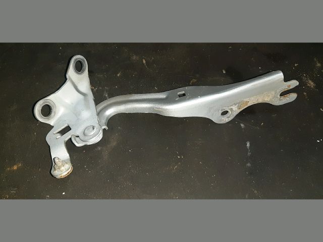 bontott MAZDA 6 Motorháztető Bal Zsanér