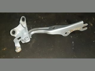 bontott MAZDA 6 Motorháztető Bal Zsanér