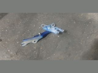 bontott MAZDA 6 Motorháztető Jobb Zsanér