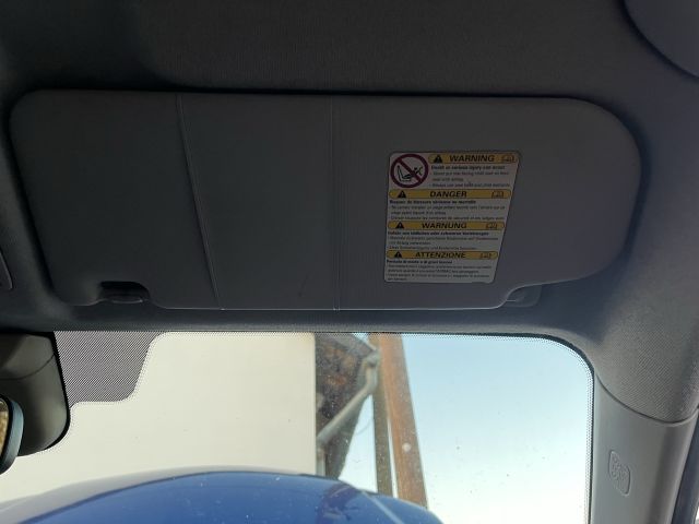 bontott MAZDA 6 Motorháztető Nyitó Kar / Gomb