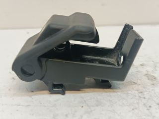 bontott MAZDA 6 Motorháztető Nyitó Kar / Gomb