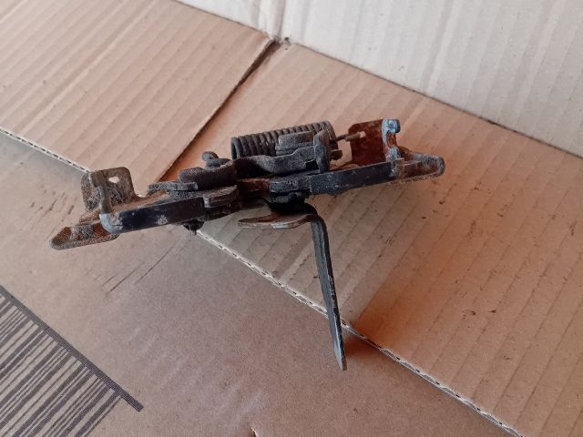 bontott MAZDA 6 Motorháztető Zárszerkezet