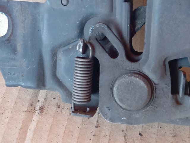 bontott MAZDA 6 Motorháztető Zárszerkezet