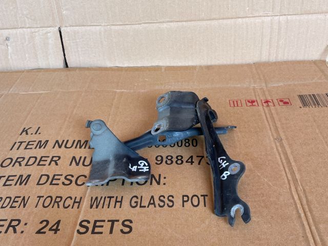 bontott MAZDA 6 Motorháztető Zsanér Pár