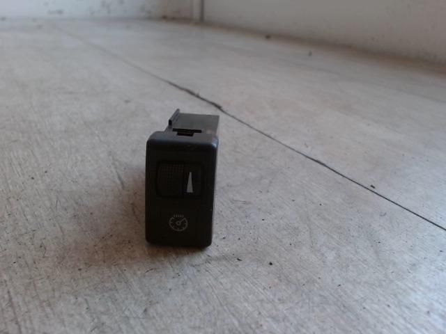 bontott MAZDA 6 Műszerfal Fényerő Szabályzó