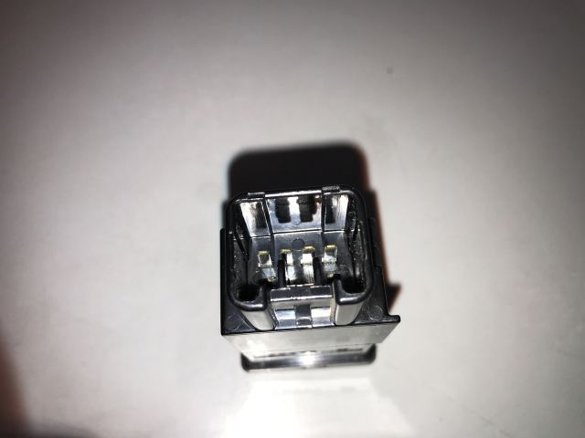 bontott MAZDA 6 Műszerfal Fényerő Szabályzó