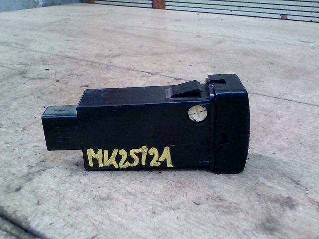 bontott MAZDA 6 Műszerfal Fényerő Szabályzó