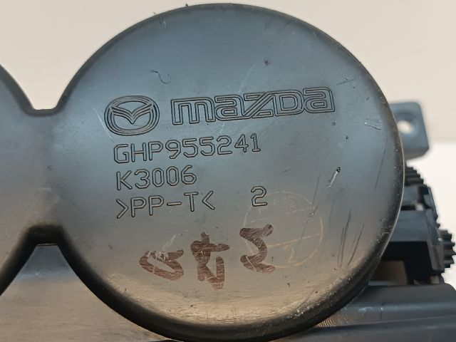 bontott MAZDA 6 Pohártartó