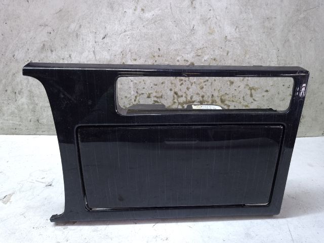 bontott MAZDA 6 Pohártartó