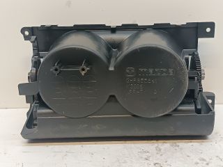 bontott MAZDA 6 Pohártartó