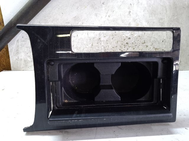 bontott MAZDA 6 Pohártartó