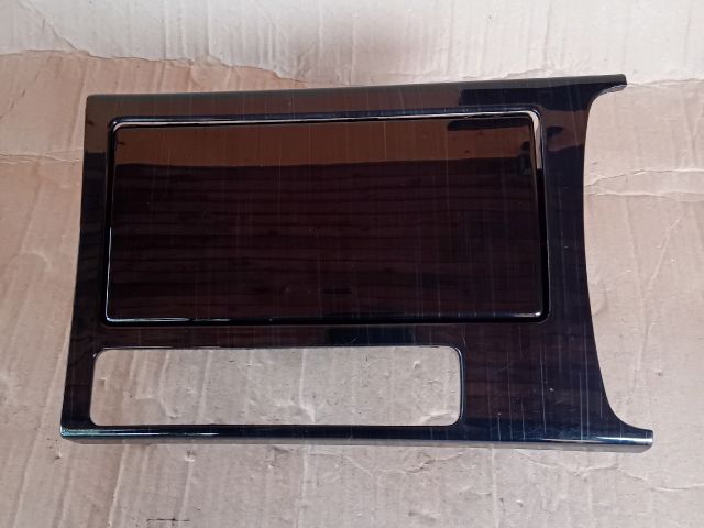 bontott MAZDA 6 Pohártartó