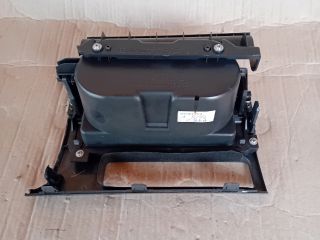 bontott MAZDA 6 Pohártartó