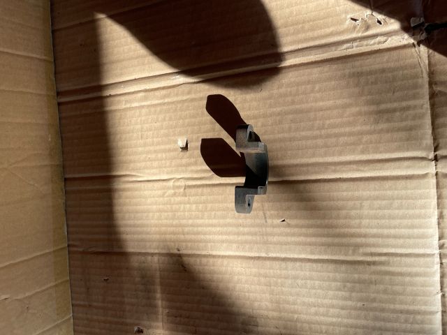 bontott MAZDA 6 Porlasztó Lefogató