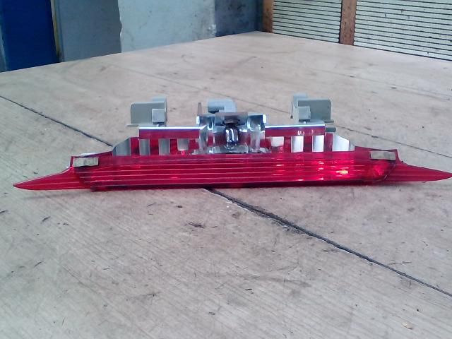 bontott MAZDA 6 Pótféklámpa