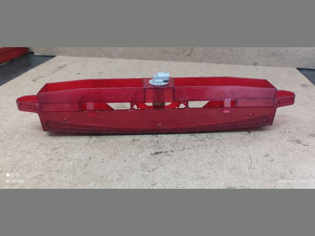 bontott MAZDA 6 Pótféklámpa