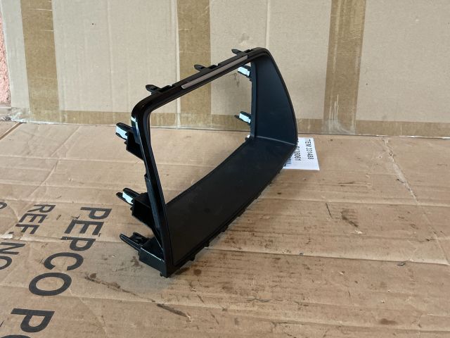 bontott MAZDA 6 Rádió / CD Keret