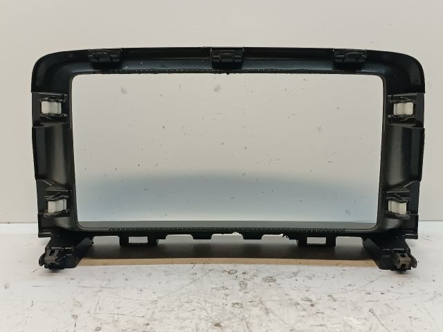 bontott MAZDA 6 Rádió / CD Keret