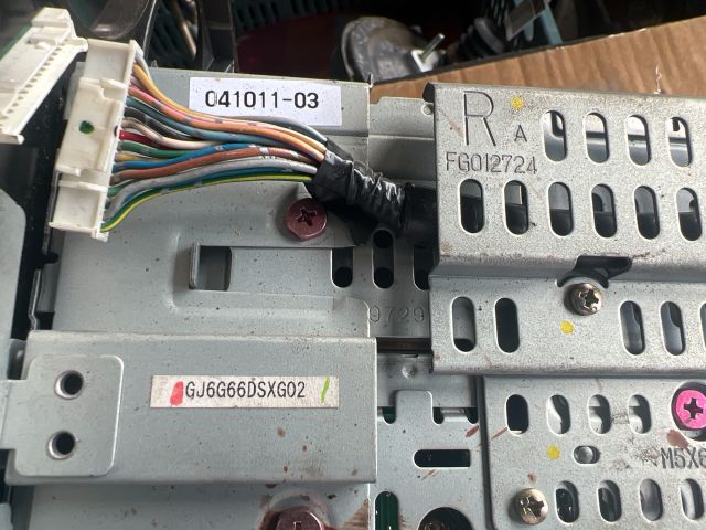 bontott MAZDA 6 Rádió / CD