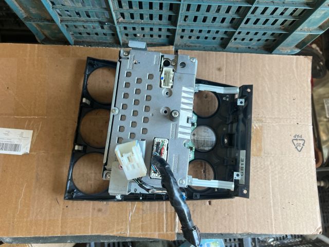 bontott MAZDA 6 Rádió / CD