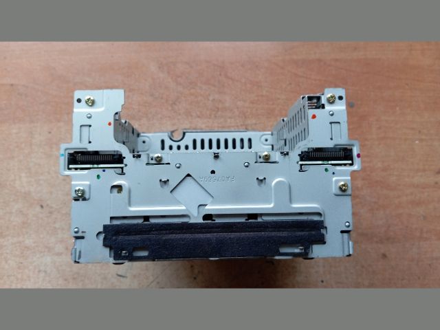 bontott MAZDA 6 Rádió / CD