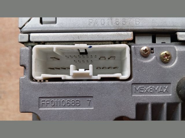 bontott MAZDA 6 Rádió / CD