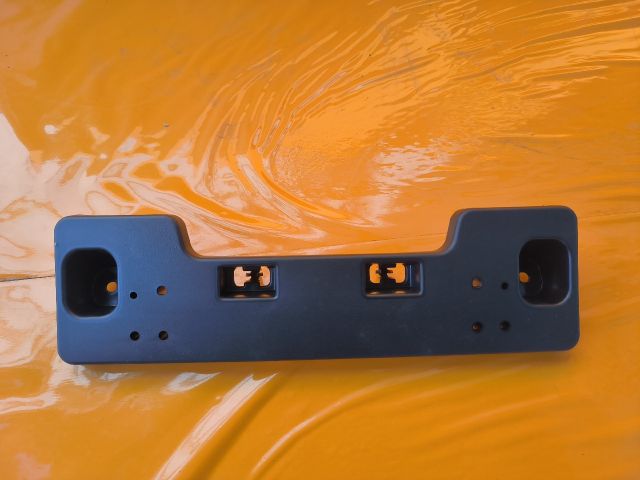 bontott MAZDA 6 Rendszámtábla Tartó