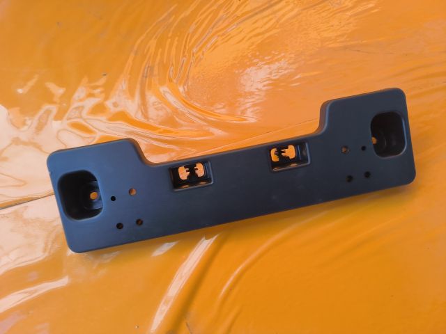 bontott MAZDA 6 Rendszámtábla Tartó