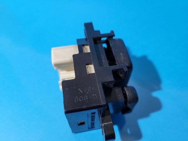 bontott MAZDA 6 Tükör Kapcsoló