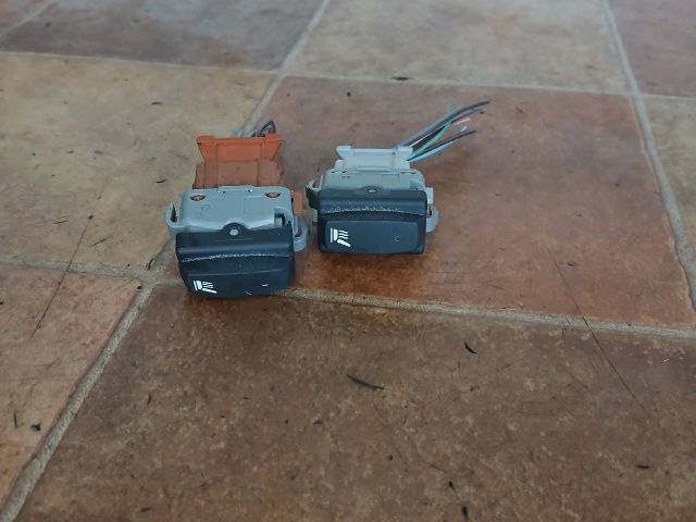 bontott MAZDA 6 Ülésfűtés Kapcsoló Pár