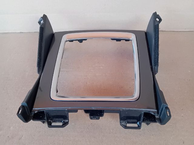 bontott MAZDA 6 Váltókar Keret