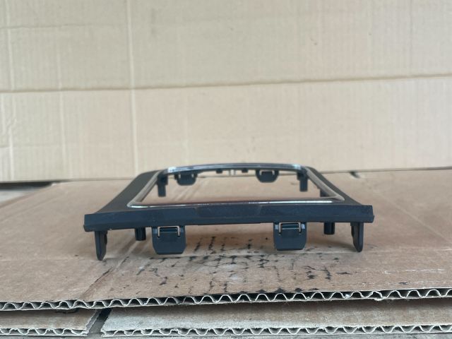 bontott MAZDA 6 Váltókar Keret