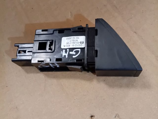 bontott MAZDA 6 Vészvillogó Kapcsoló