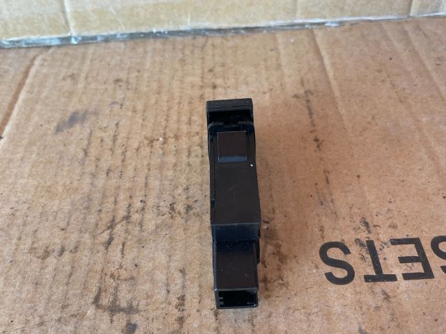 bontott MAZDA 6 Vészvillogó Kapcsoló