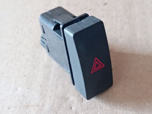 bontott MAZDA 6 Vészvillogó Kapcsoló