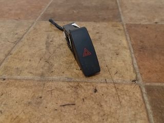 bontott MAZDA 6 Vészvillogó Kapcsoló