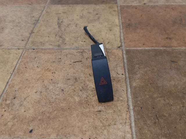 bontott MAZDA 6 Vészvillogó Kapcsoló