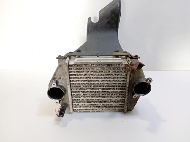 bontott MAZDA 6 Vízhűtő Radiátor Tartó