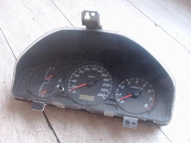 bontott MAZDA 626 Kilométeróra