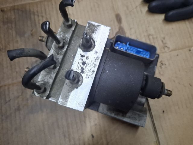 bontott MAZDA 626 ABS Kocka