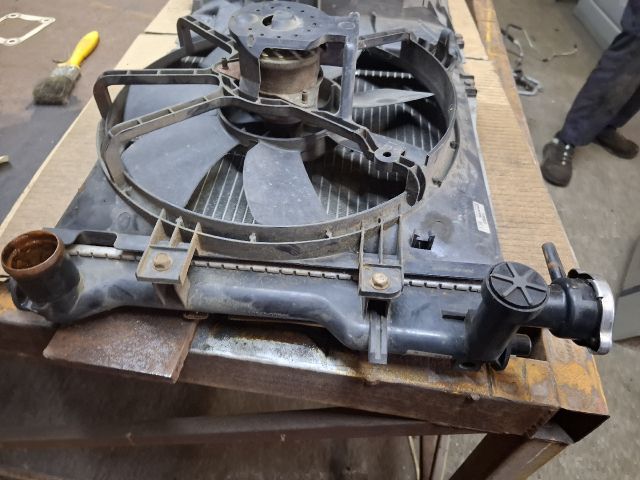 bontott MAZDA 626 Hűtő Ventilátor(ok), Radiátor(ok) Szett