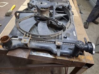 bontott MAZDA 626 Hűtő Ventilátor(ok), Radiátor(ok) Szett