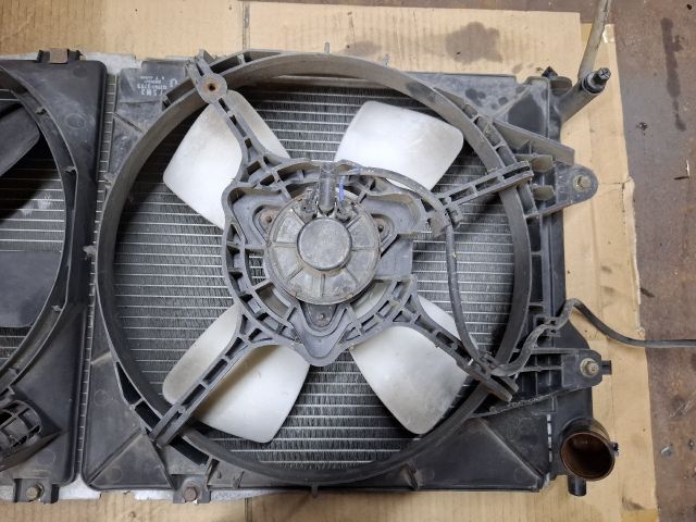bontott MAZDA 626 Hűtő Ventilátor(ok), Radiátor(ok) Szett