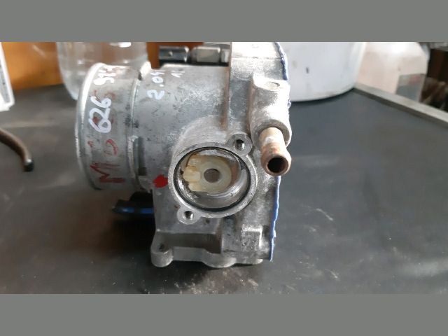 bontott MAZDA 626 Fojtószelep (Mechanikus)