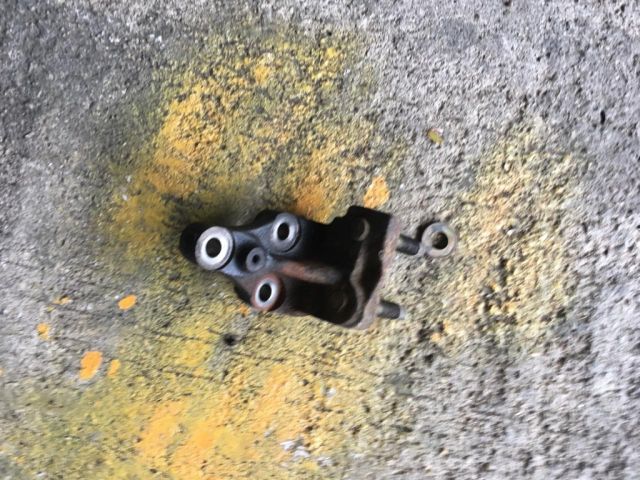 bontott MAZDA 626 Motor Tartó Bak (Pozíciófüggetlen)