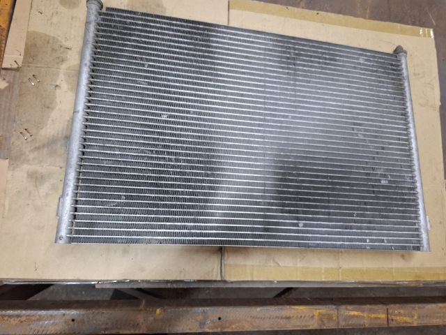 bontott MAZDA 626 Klímahűtő Radiátor