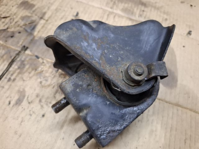 bontott MAZDA 626 Motor Tartó Bak (Fém)