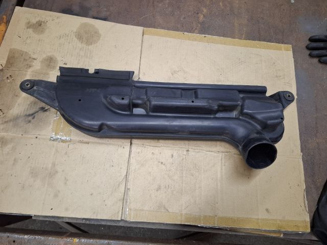 bontott MAZDA 626 Rezonátor